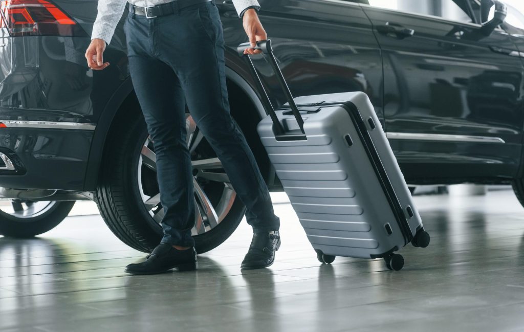 Crowthorne to Heathrow Airport Taxi – Reliable Transfers 24/7